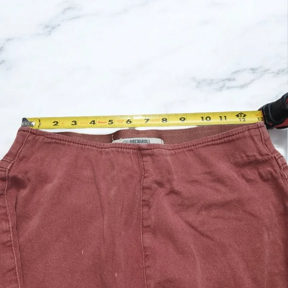 Rock and roll cowgirl Bargain Bell Pull On Flare jeans - Picture 4 of 7